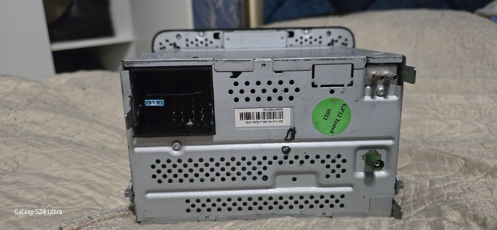 Автомагнитола срочно продам