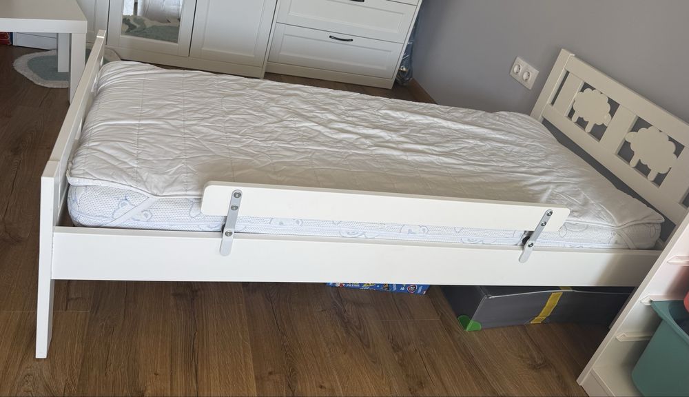 Детско легло Икея с матрак