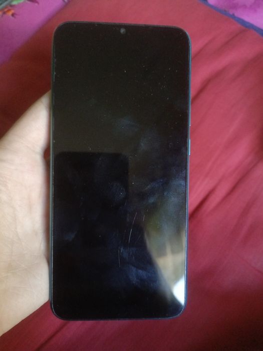 Redmi 9 a xolati zor hamma joyi ishlaydi ekraniga hcnma qlmagan  yaxsh