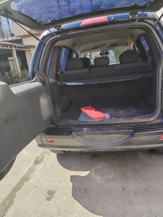 Vând jeep cherokee