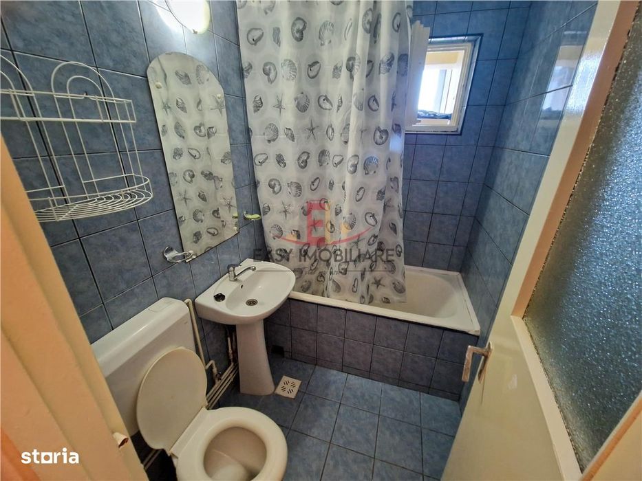 Apartament 3 camere, UMF, 2 bai,Cornisa, 2 balcoane, Targu Mures
