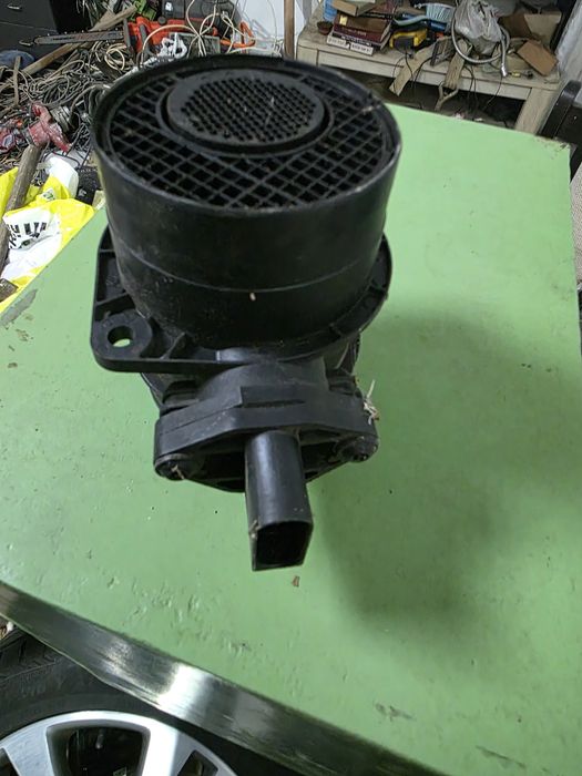 Дебитомер за Peugeot Partner 2 hdi 2006 година