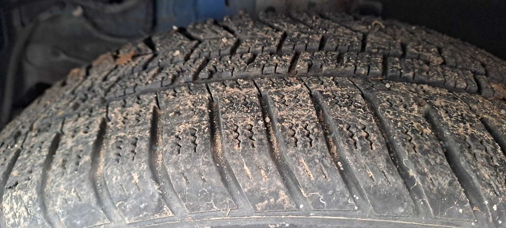 Джанти с гуми за Reno Megan, Scenic, Laguna  205 / 55 "17"" 5/114.3