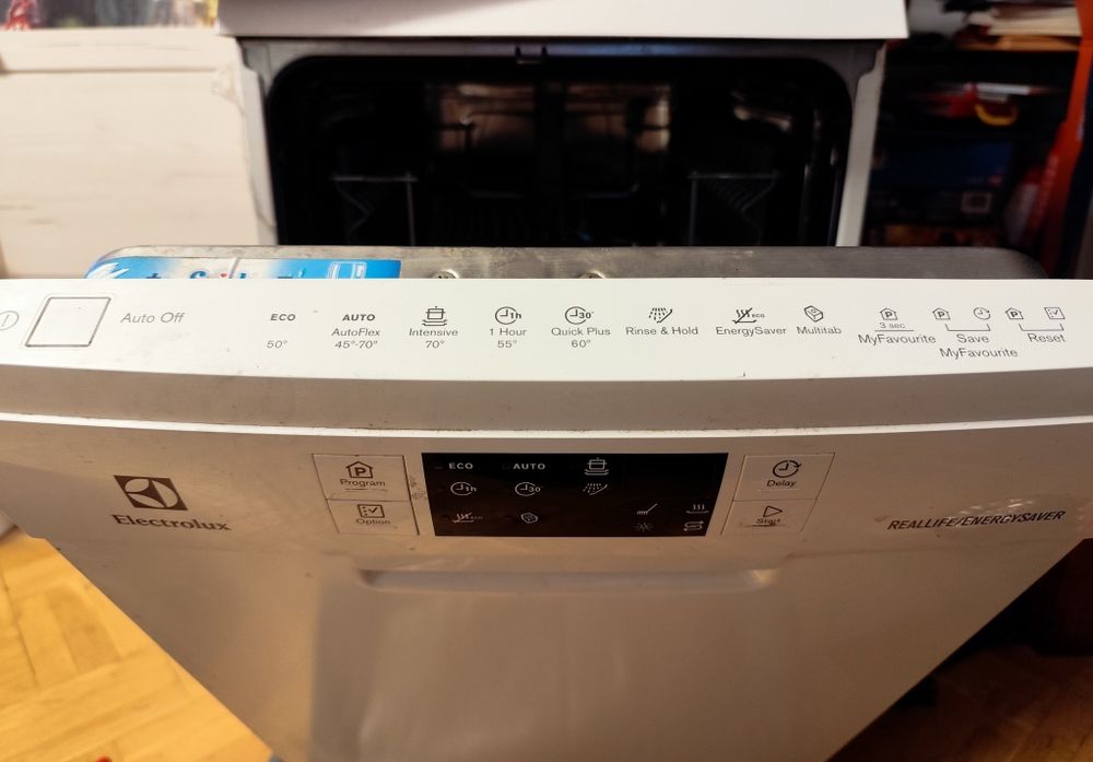 Съдомиялна Electrolux ESF4510ROW