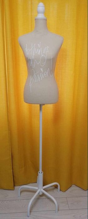 Manechin mireasă și mire