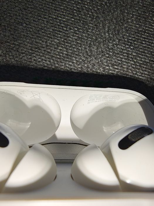 Airpods pro (1st gen) + husa silicon