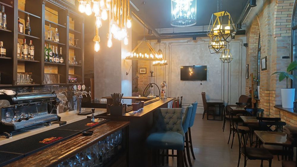 Сдаётся кафе - Новомосковская