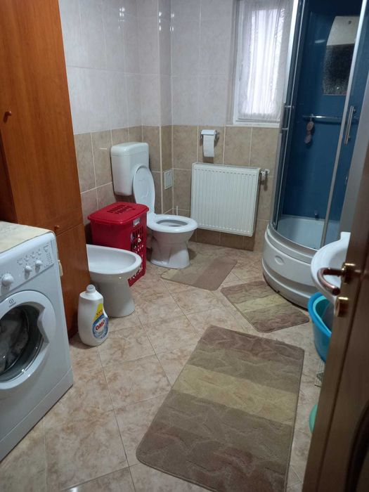 Casa de vanzare persoana privata