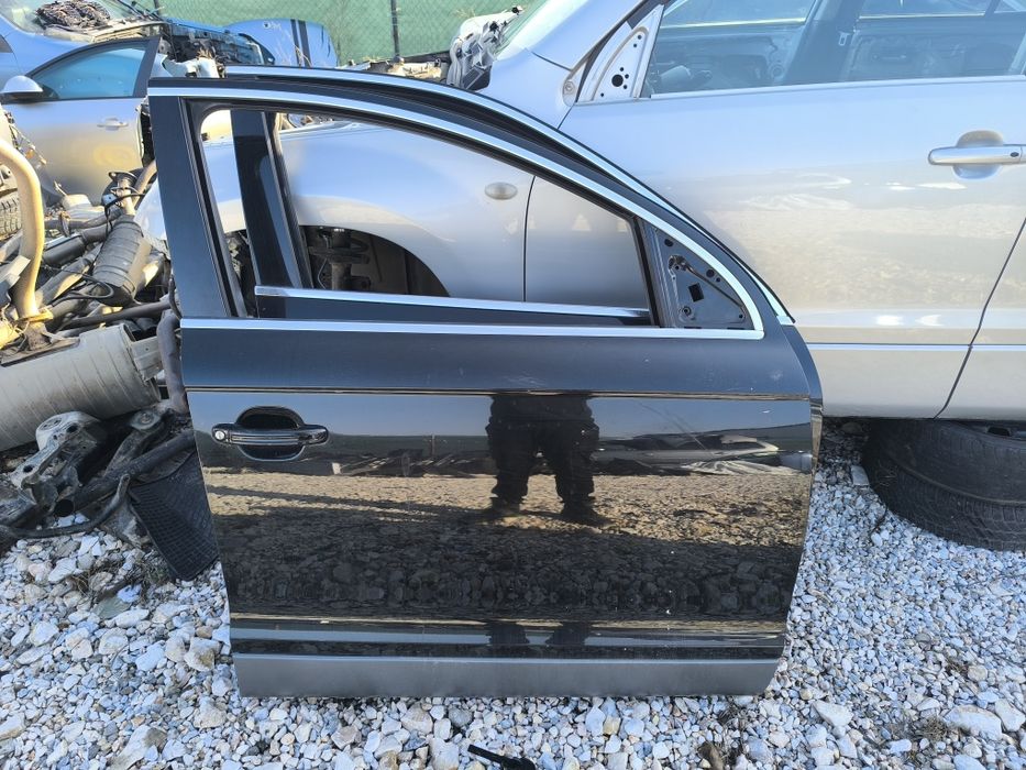 Предна дясна врата Audi Q7 2006г.