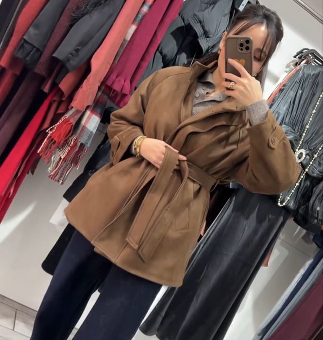 продается женские вещи