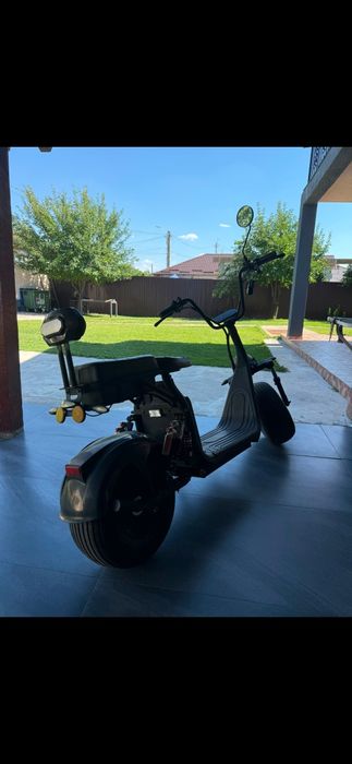Vând scuter electric city coco/harley