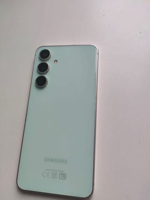 Samsung galaxy s24fe