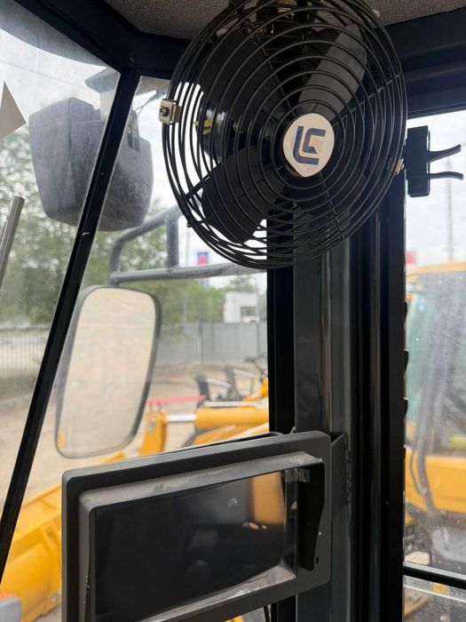 Фронтальный погрузчик LiuGong CLG 820H