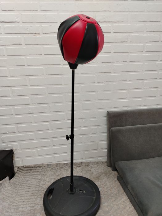 Детская боксерская груша.