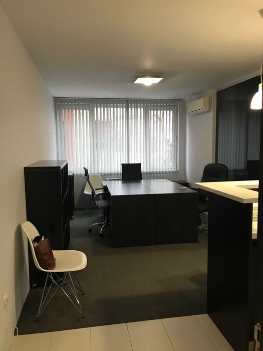 Дава се под наем Офис в София, Център - 60 кв.м за 677.79 € - Снимка #1