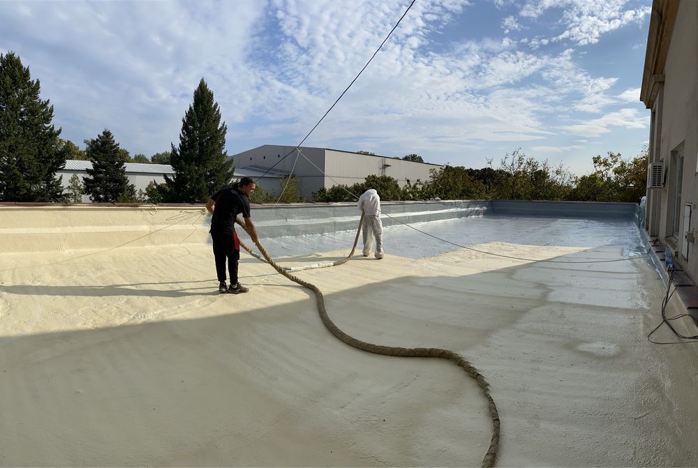 Izolație spuma poliuretanică
