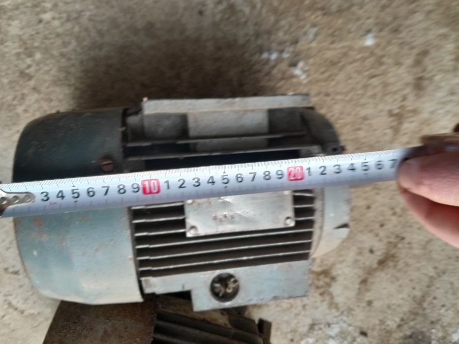 Продам электодвигатель