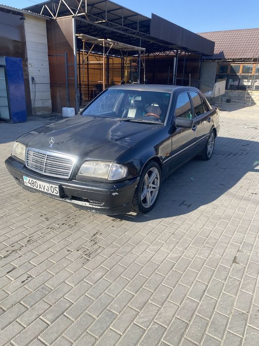 Мерседес С 2.8 1993