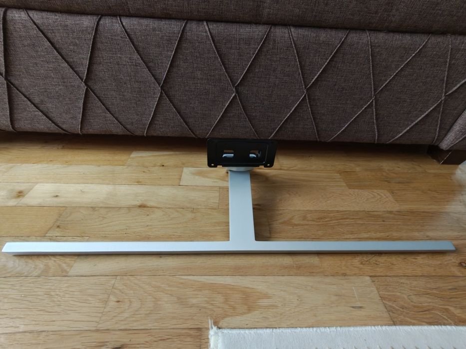 Vând stand tv phillips argintiu original