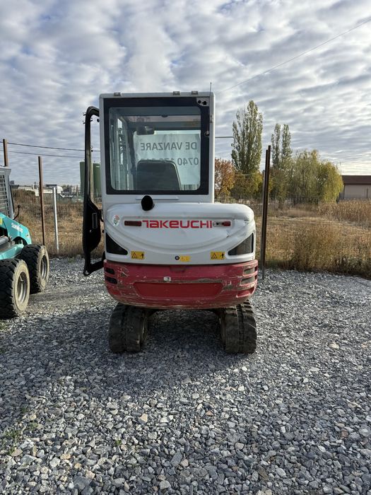 Miniexcavator Takeuchi 3T