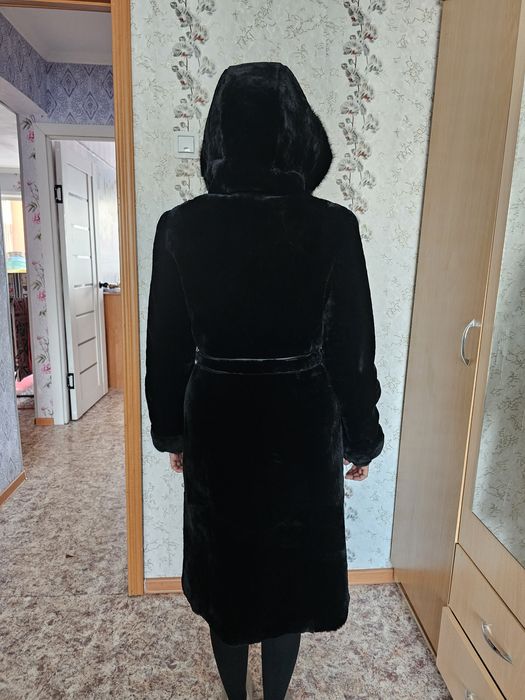 Шуба мутон, очень теплая