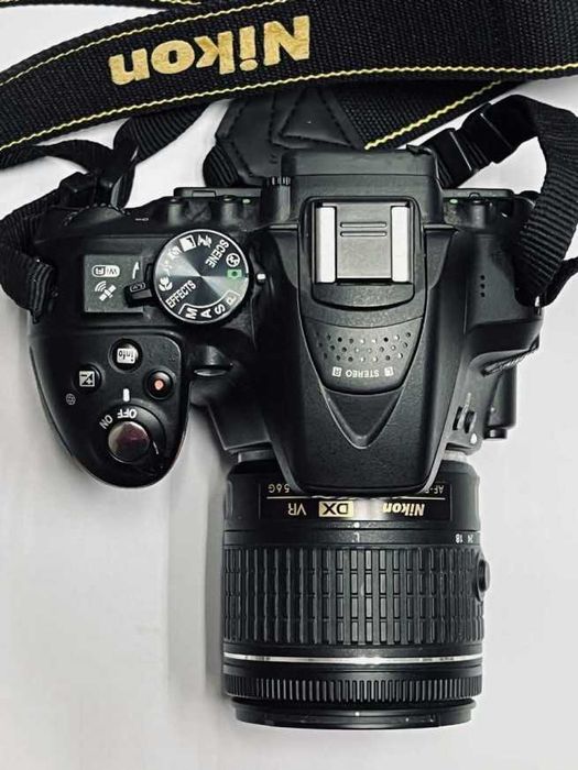 Фотоапарат Nikon D5300 + обектив Nikon 18-140mm VR