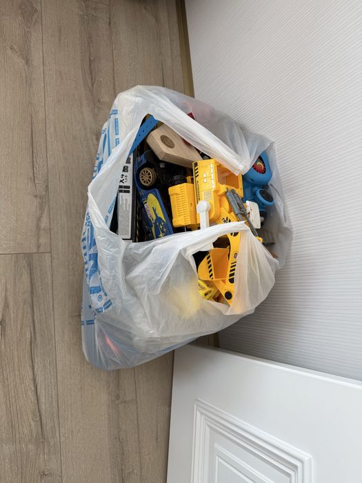 Отдам даром игрушки