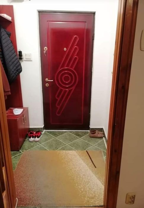 Închiriez garsonieră confort sporit pe Zamca