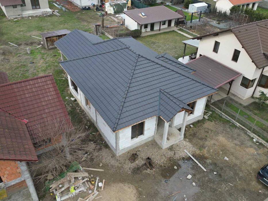 Casă la roșu în Livada, teren 600 mp