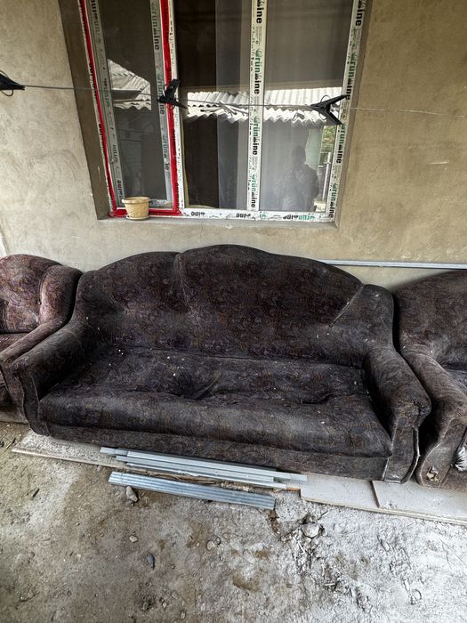 Диваны и кресла бесплатно (самовывоз)