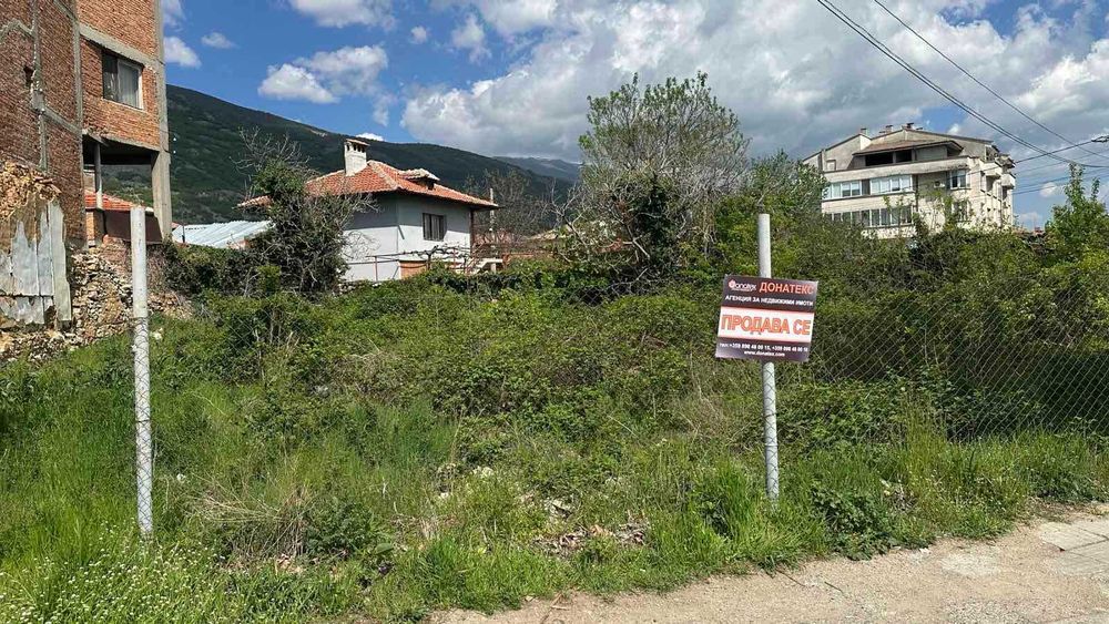 Продава се: Поземлен имот/урбанизиран/499 кв.м., в центъра на гр.Сопот