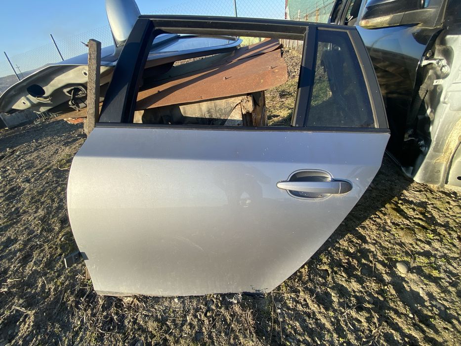 Usa stanga spate BMW E61