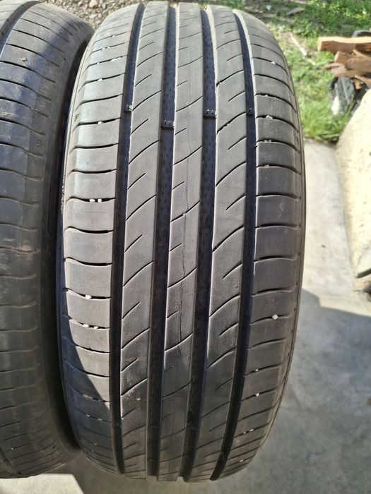 3 Anvelope de vară 205 60 r16 Delinte