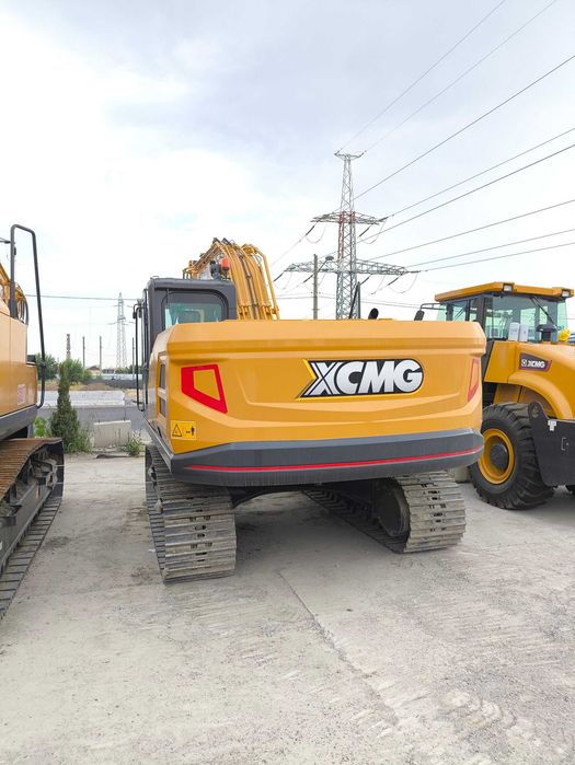 Экскаватор  XCMG 215G 1.1m3 (Аппарат Мотор Isuzu)