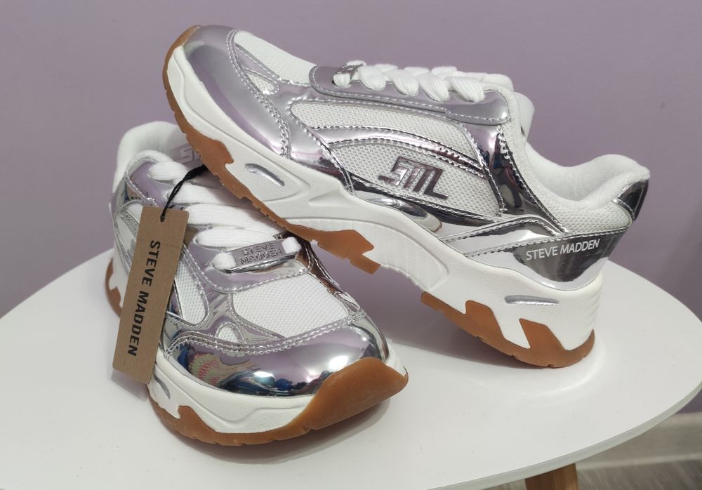 Нови дамски маратонки  37 size Steve Madden