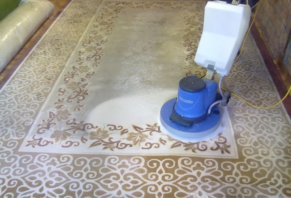 Чистка ковров и ковровых изделий. Вывоз и доставка бесплатно.