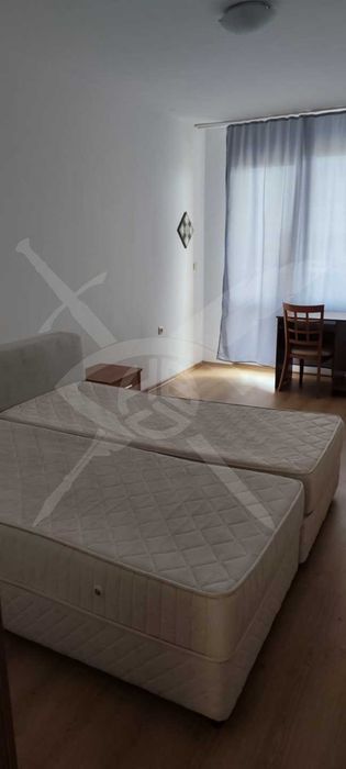 Продава се Тристаен апартамент в Варна, Галата - 88 кв.м за 928 €/кв.м - Снимка #3