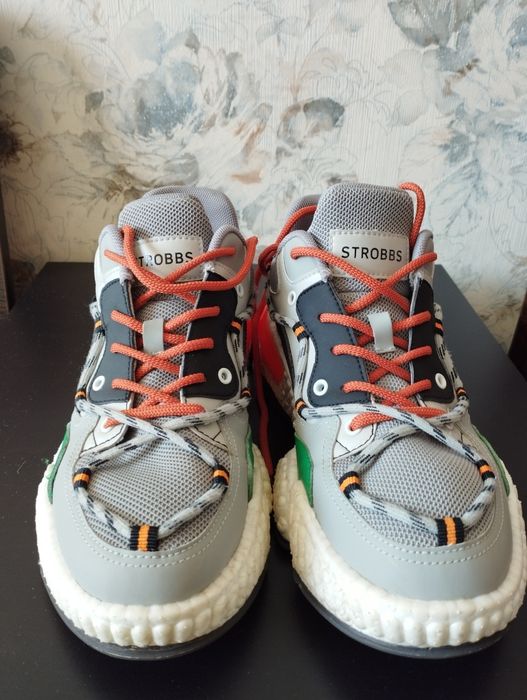 Кроссовки 40 размер