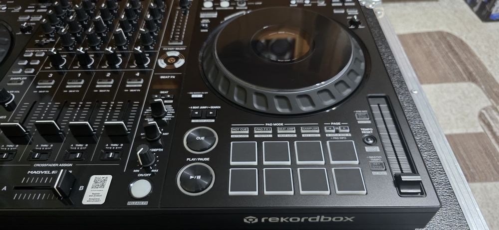 Consola pentru Dj flx 10 Pioneer