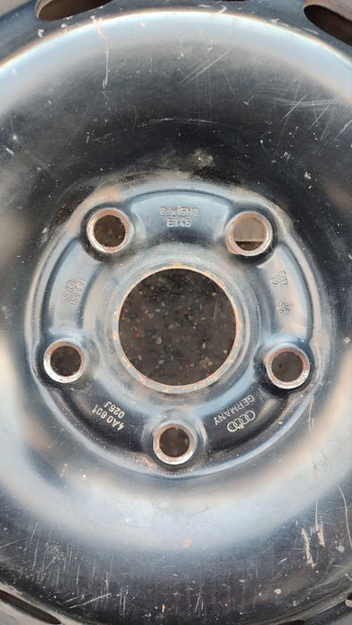 Продам штампованные диски комплект