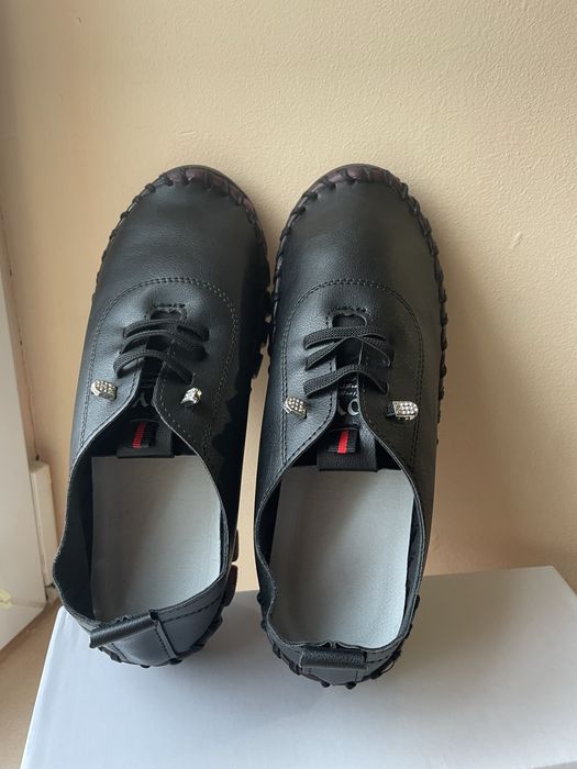 Дамски обувки нови