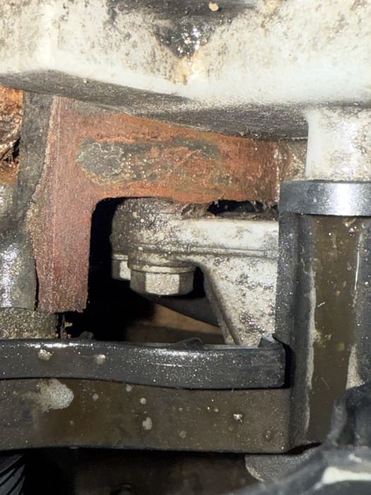 Деигател 2.7 190 hp за aydi CGK