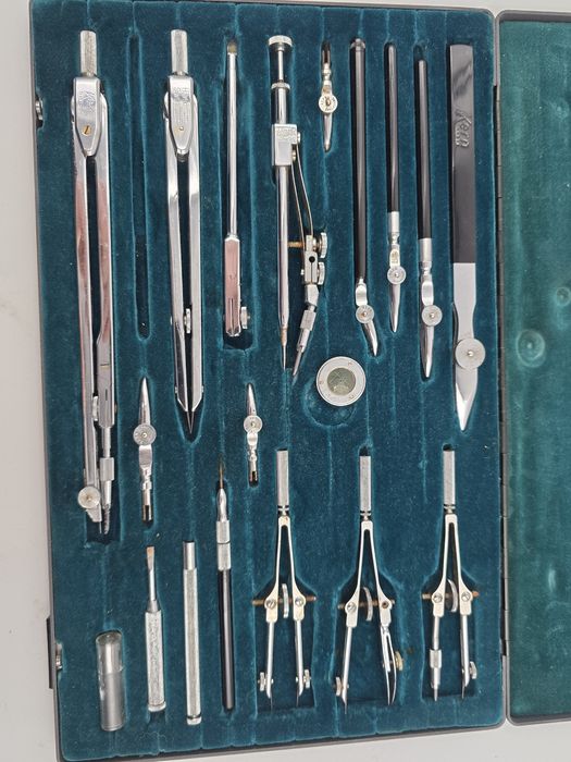 Set accesorii desen tehnic