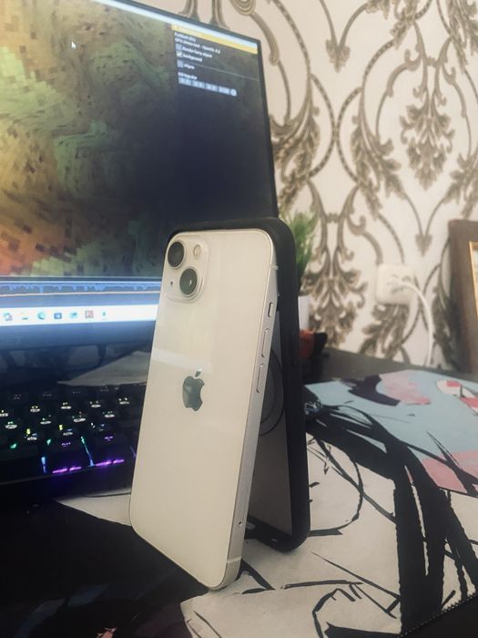 iPhone 13 Белый 98901