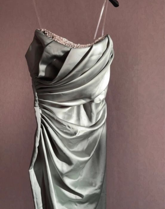 rochie de seara,purtata o singura data