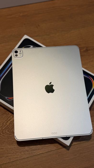 Apple iPad Pro 13” M5 Wi-Fi + Cellular 1 TB (Silver)
