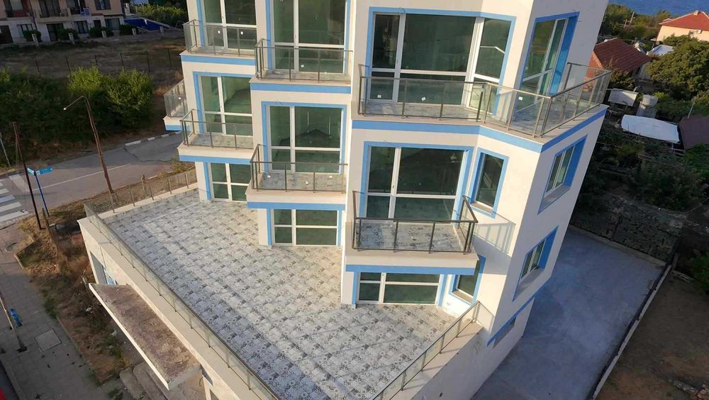 Продава се Тристаен апартамент в Бяла - 97 кв.м за 1400 €/кв.м - Снимка #11