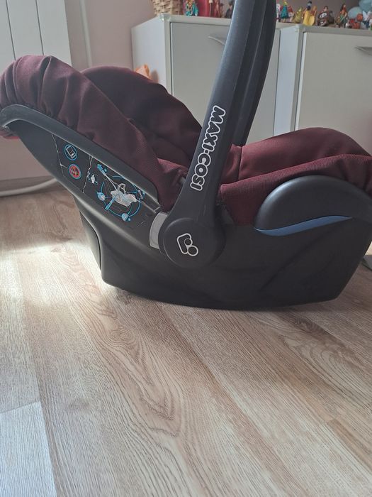 Бебешко кошче mutsy