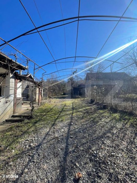 Se vinde casa renovabila la 10 minute de Huedin, in satul Bicalatu