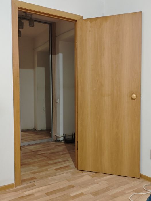 Продам мебель, двери и технику